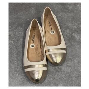 London Fog - Women's Flats - Size 8 - Cream & Gold
